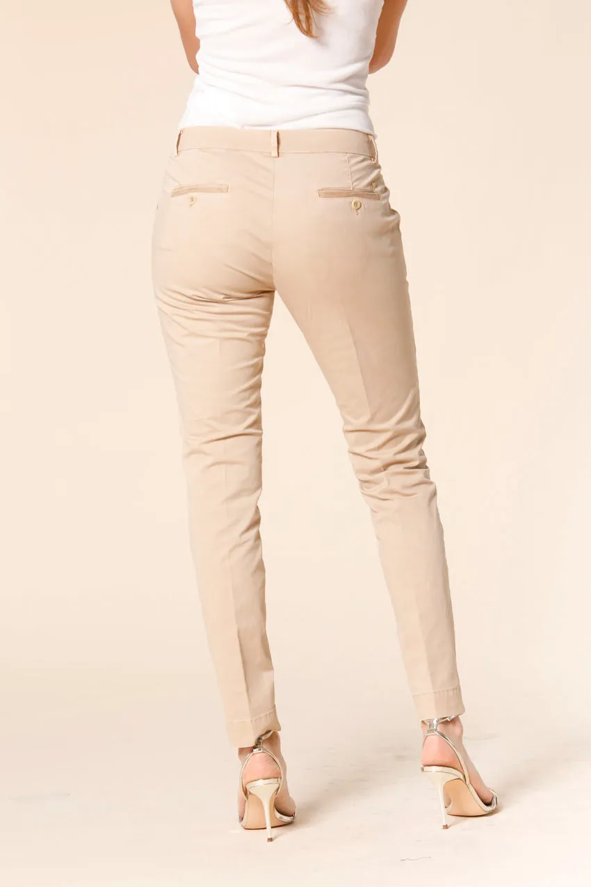 Jaqueline Archivio pantalone chino donna in gabardine curvy